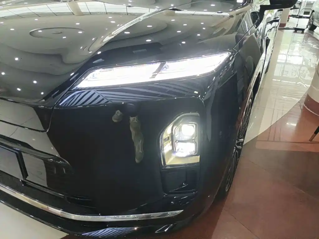 NIO ES8 — миниатюра 24