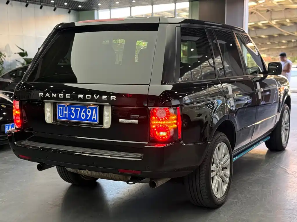 Land Rover Range Rover — миниатюра 9