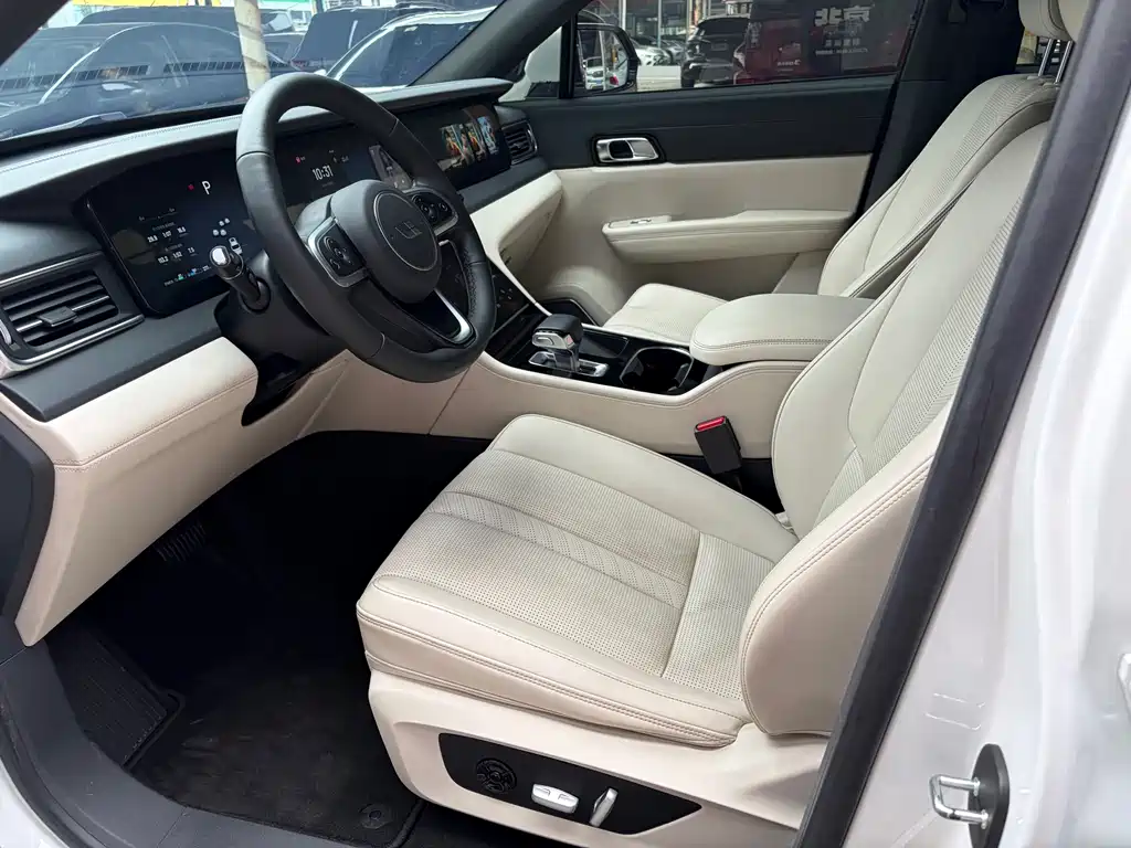 Li Auto Li ONE — миниатюра 4