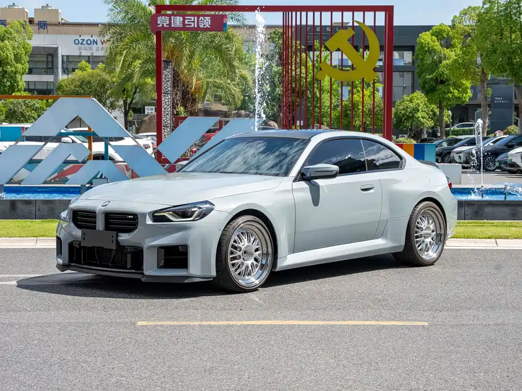 BMW M2 2024