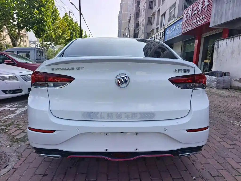 Buick Excelle — миниатюра 5