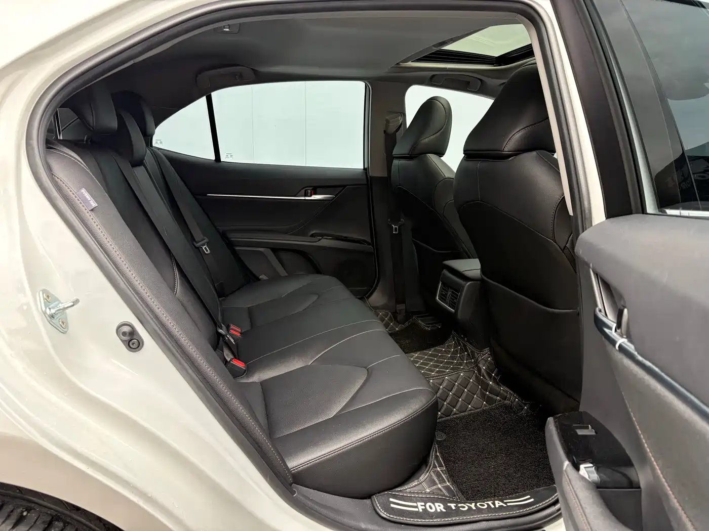 Toyota Camry id 4514261 из Китая 21