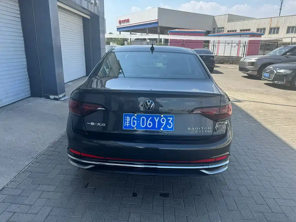 Volkswagen Sagitar — миниатюра 8