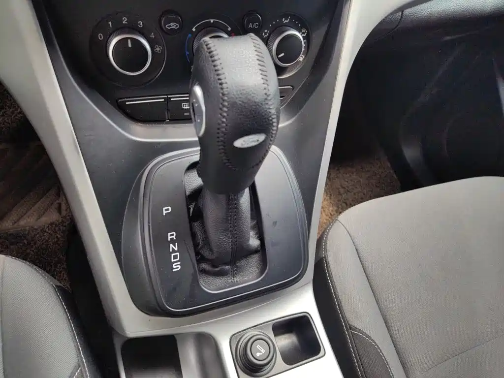 Ford Kuga — миниатюра 10