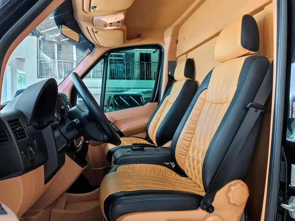 Mercedes-Benz Sprinter 2017 3.5L AT