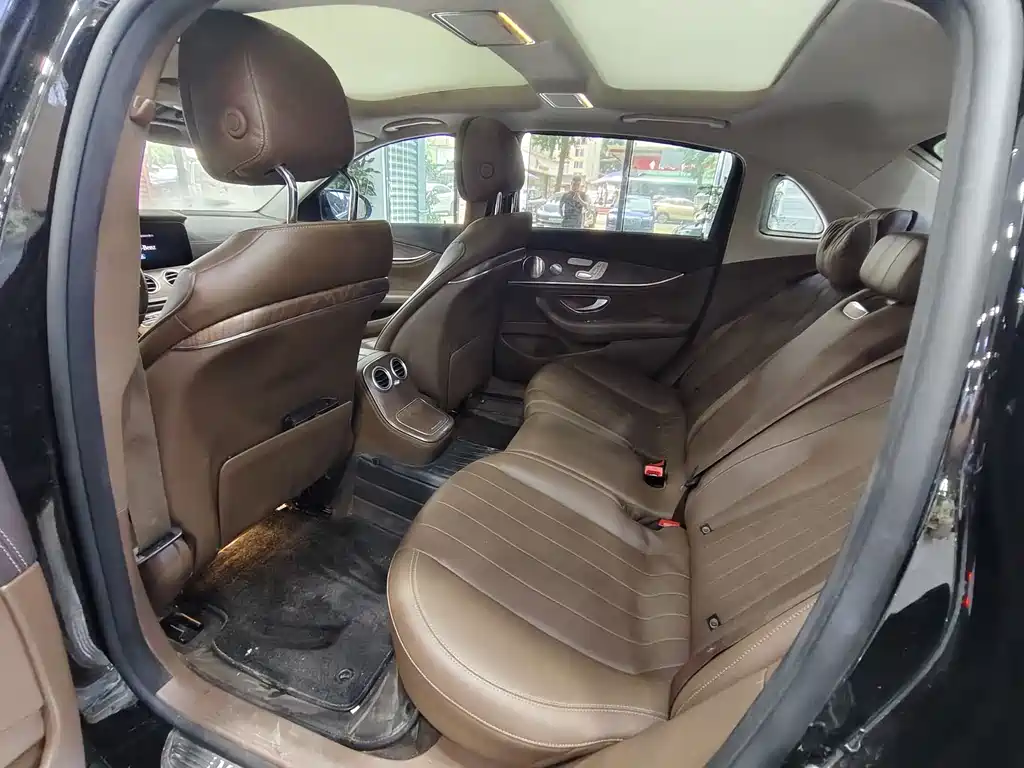 Mercedes-Benz E-Class E 2022 E 300 L Luxury