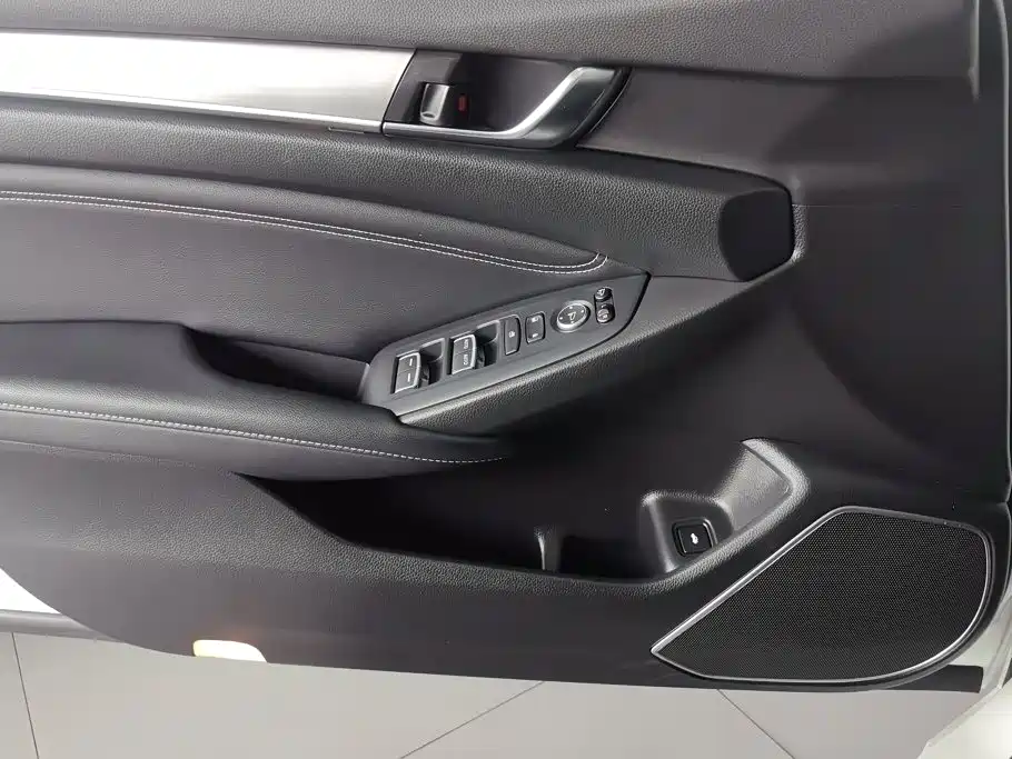 Honda Inspire — миниатюра 7