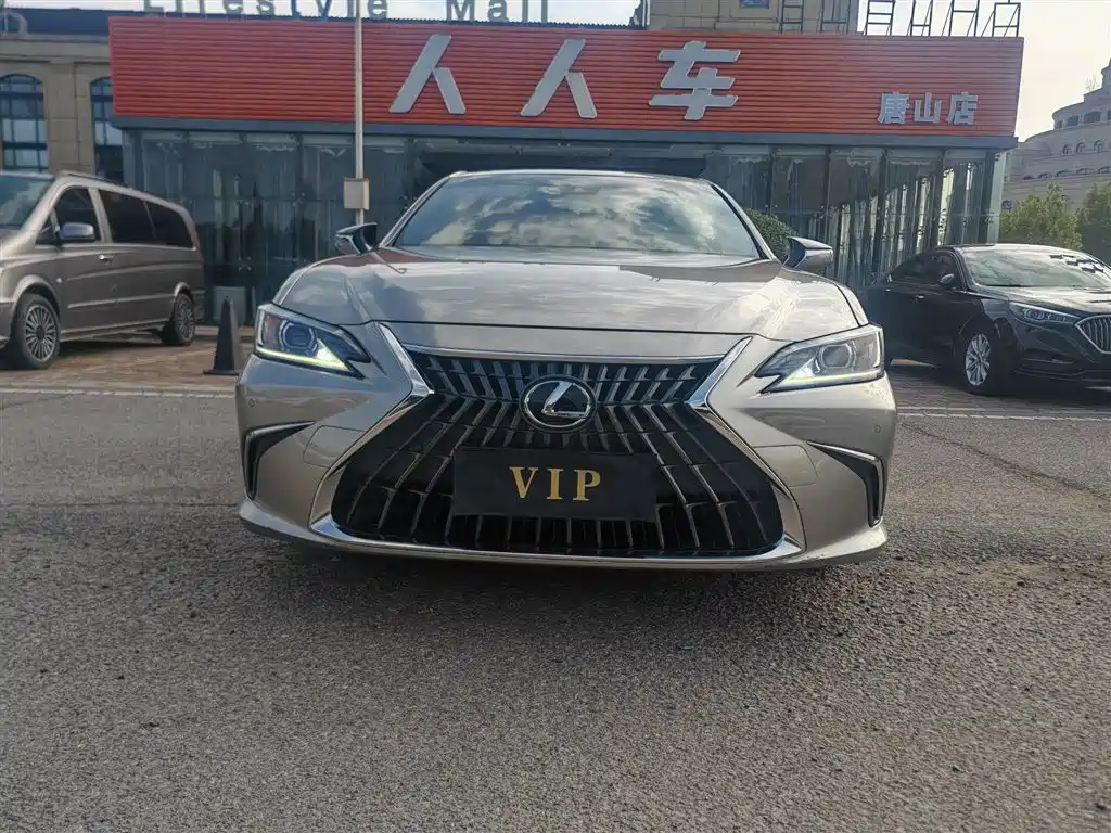 Lexus ES — миниатюра 2
