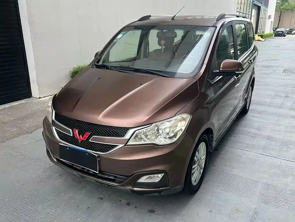 Wuling Hongguang — миниатюра 3