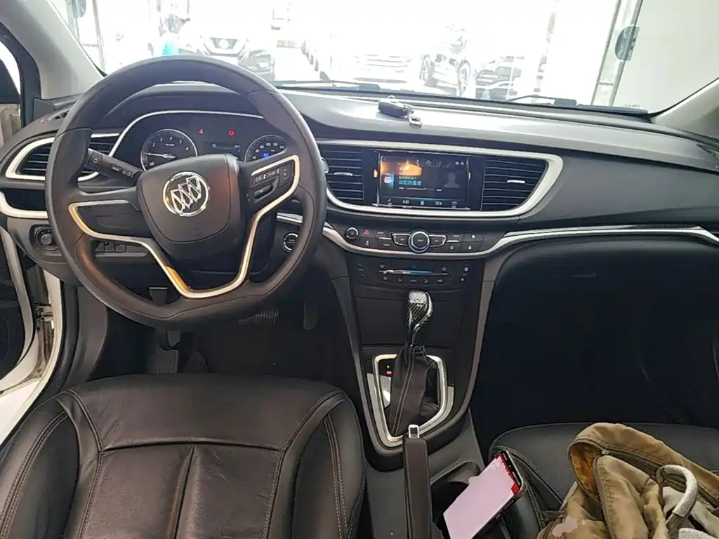 Buick Excelle — миниатюра 10