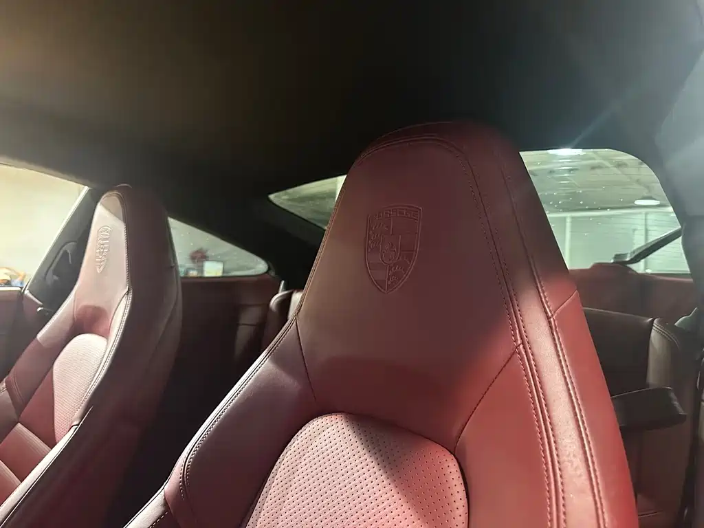Porsche 911 2020 Carrera 3.0T