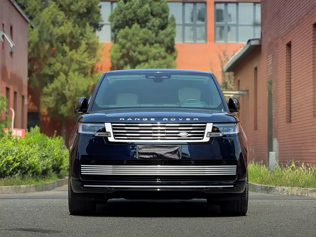 Land Rover Range Rover — миниатюра 2