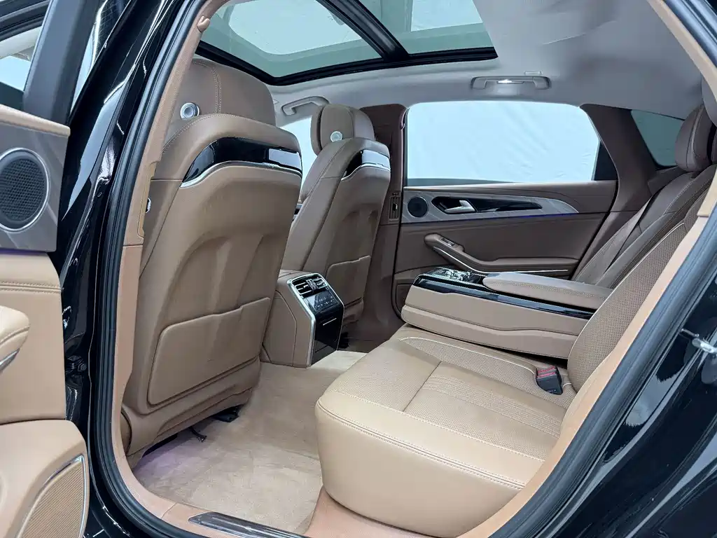 Hongqi Hongqi H9 — миниатюра 9