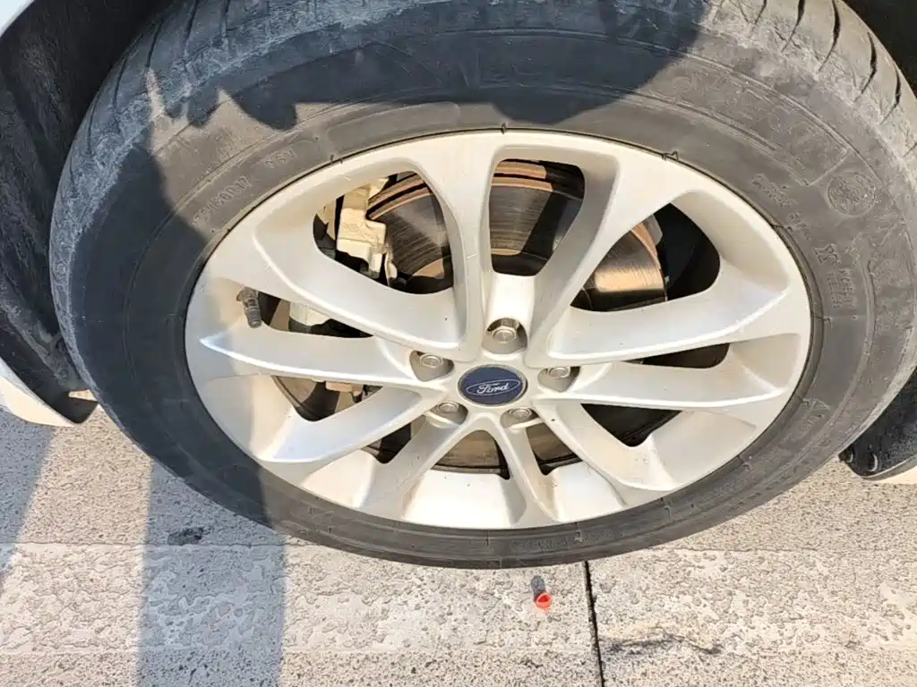 Ford Mondeo — миниатюра 23