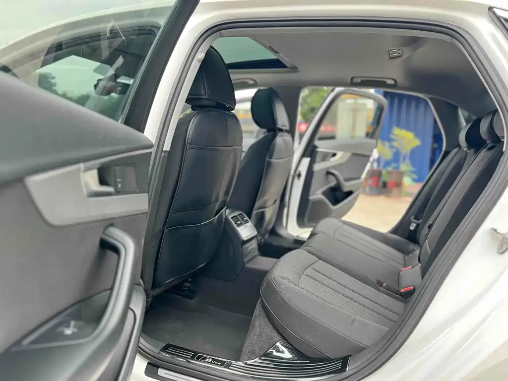 Audi A4L — миниатюра 6