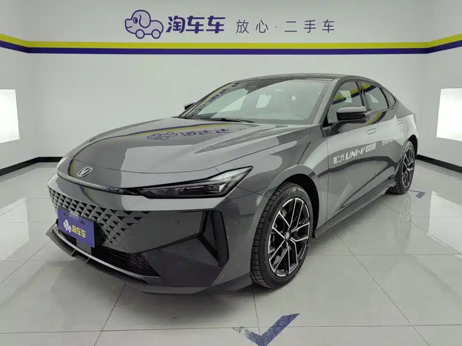 Changan UNI-V iDD