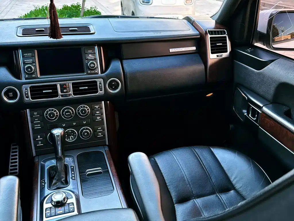 Land Rover Range Rover 2012 5.0 SC V8