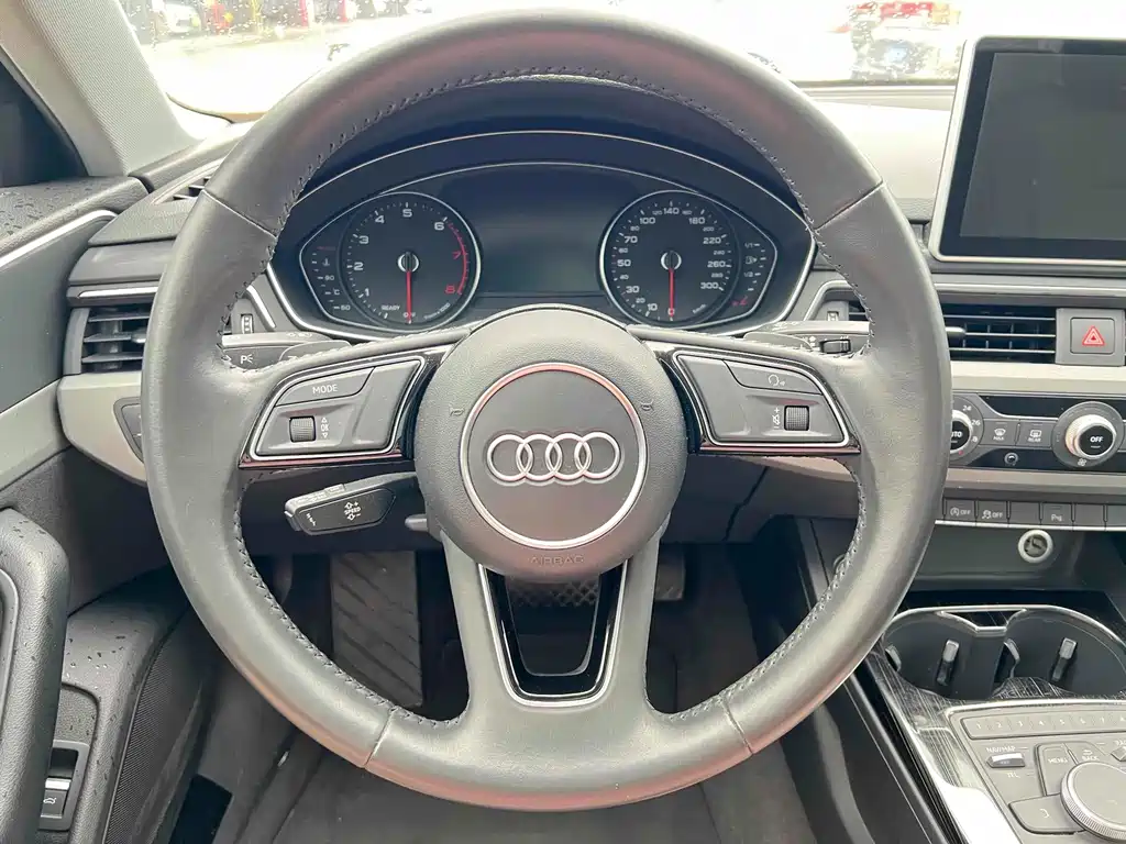 Audi A4L — миниатюра 13