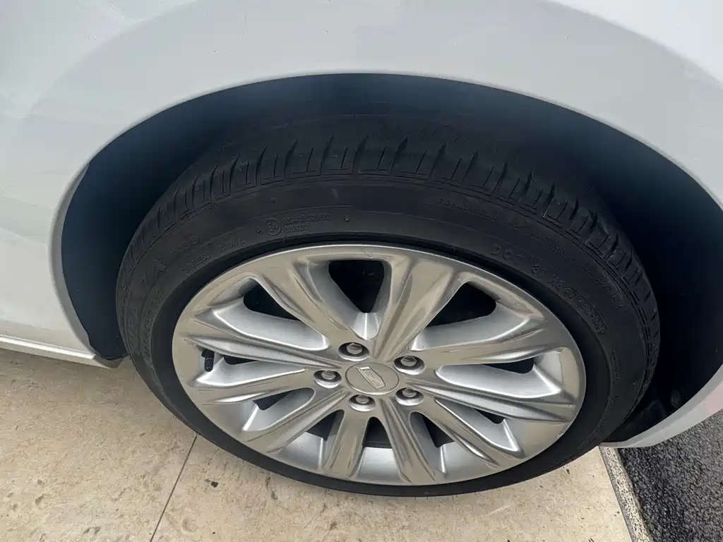 Cadillac ATS-L 2017 28T