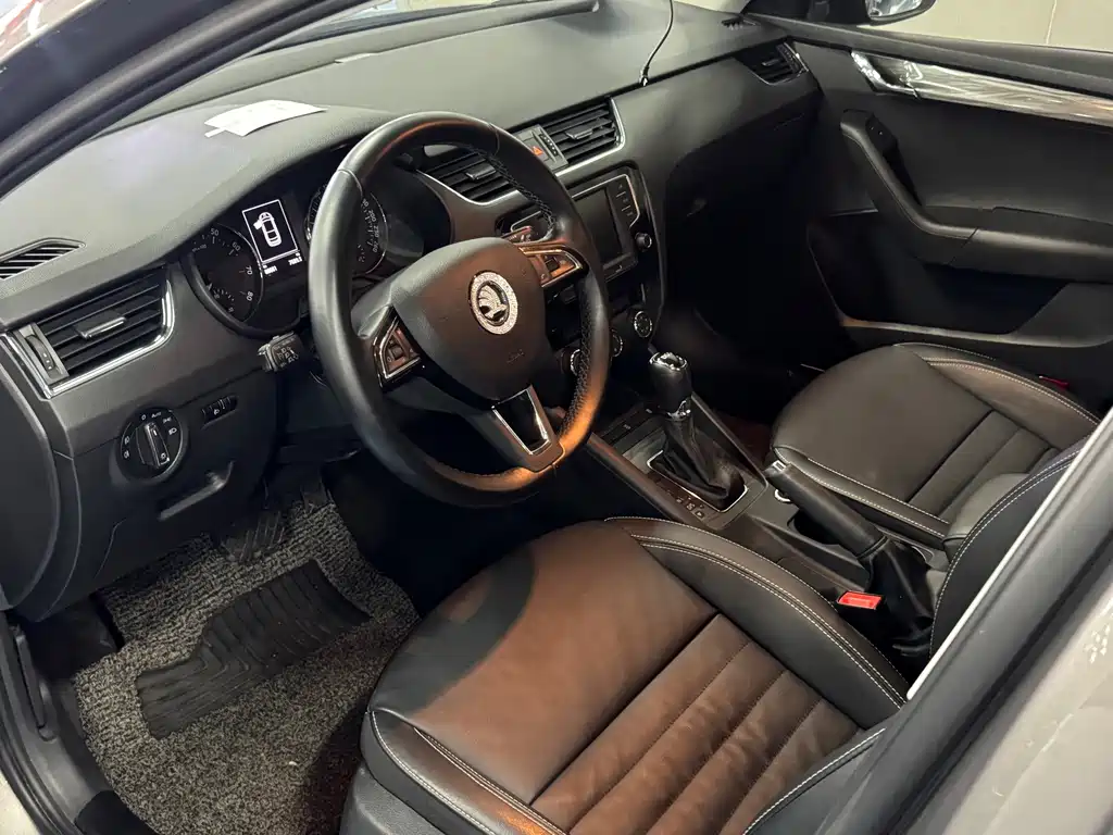 Skoda Octavia — миниатюра 3