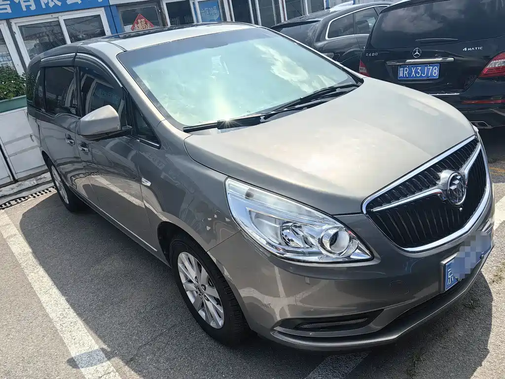 Buick GL8 2017 25S Luxury V