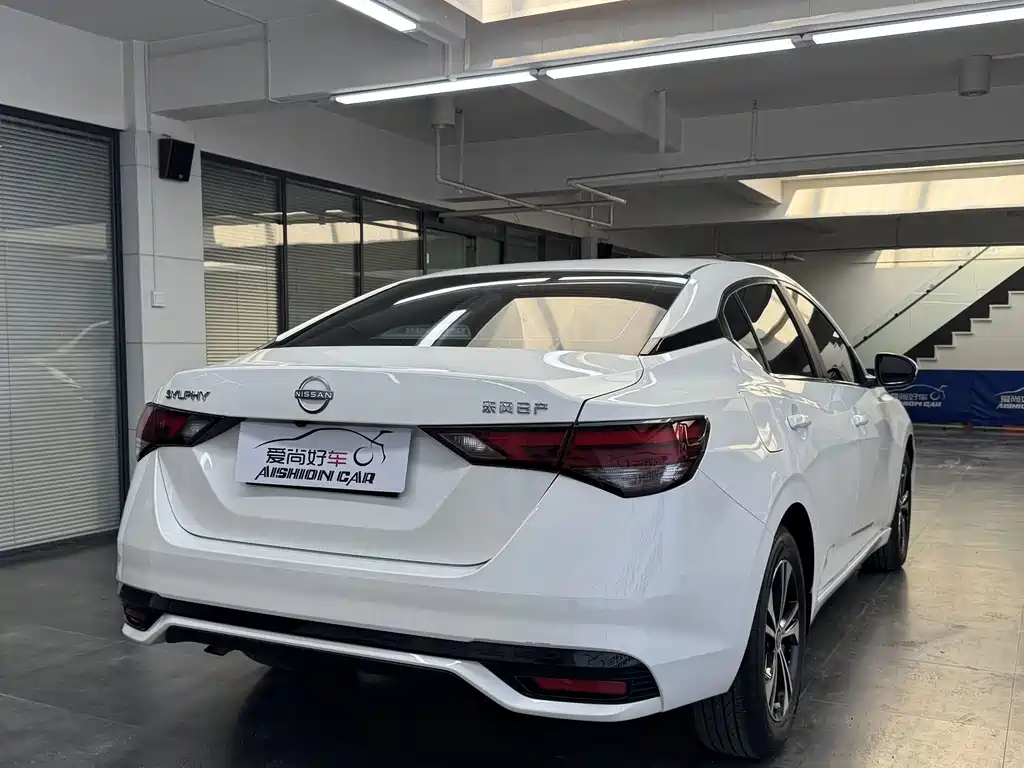Nissan Sylphy — миниатюра 7