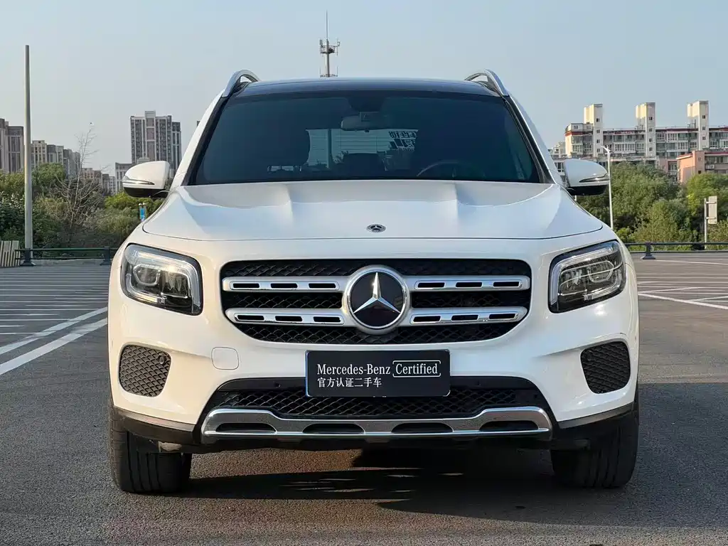 Mercedes-Benz GLB — миниатюра 2