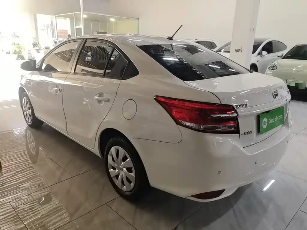 Toyota Vios — миниатюра 5