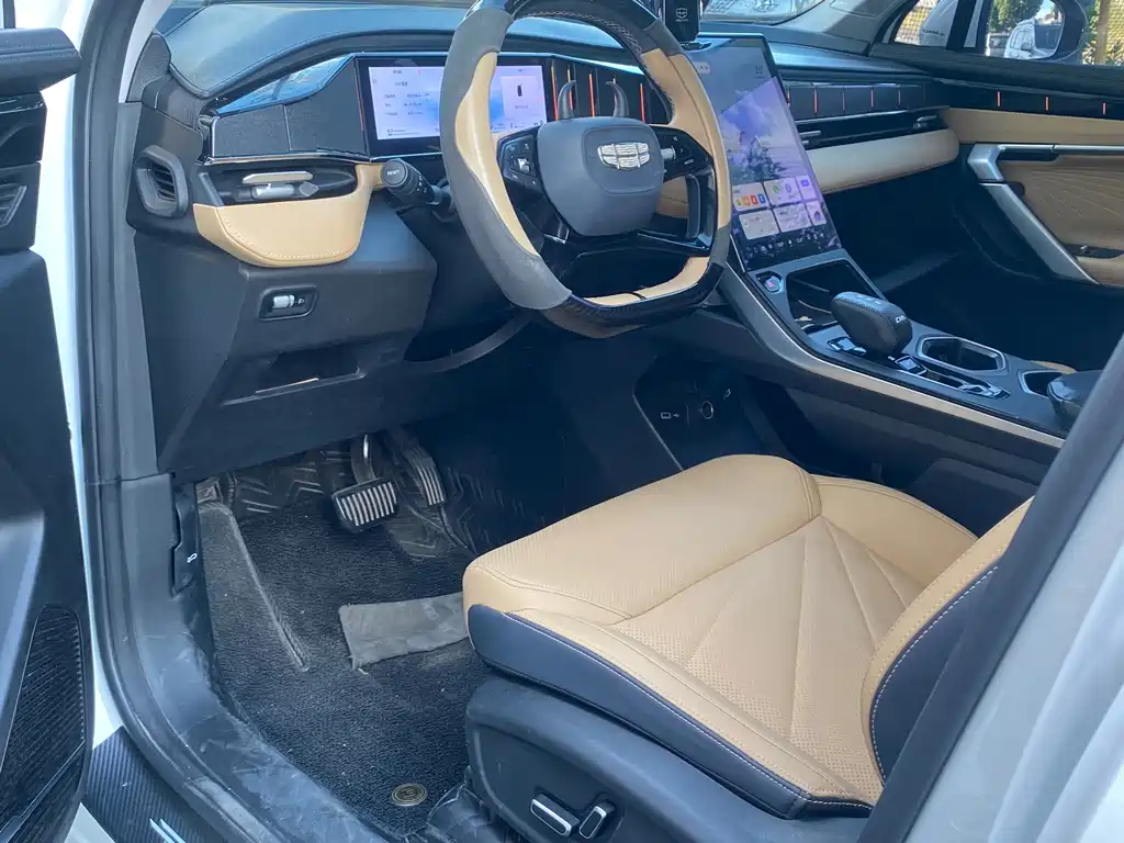 Geely Boyue L — миниатюра 8
