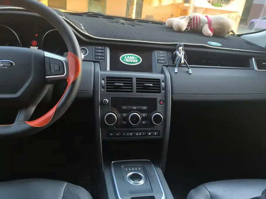 Land Rover Discovery Sport — миниатюра 13