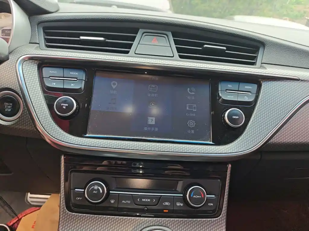 Geely Emgrand GS — миниатюра 13