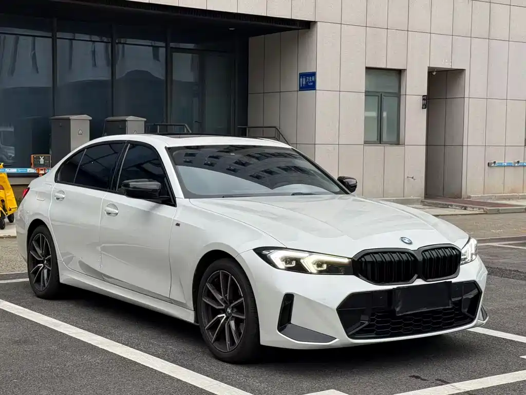 BMW 3 Series — миниатюра 8