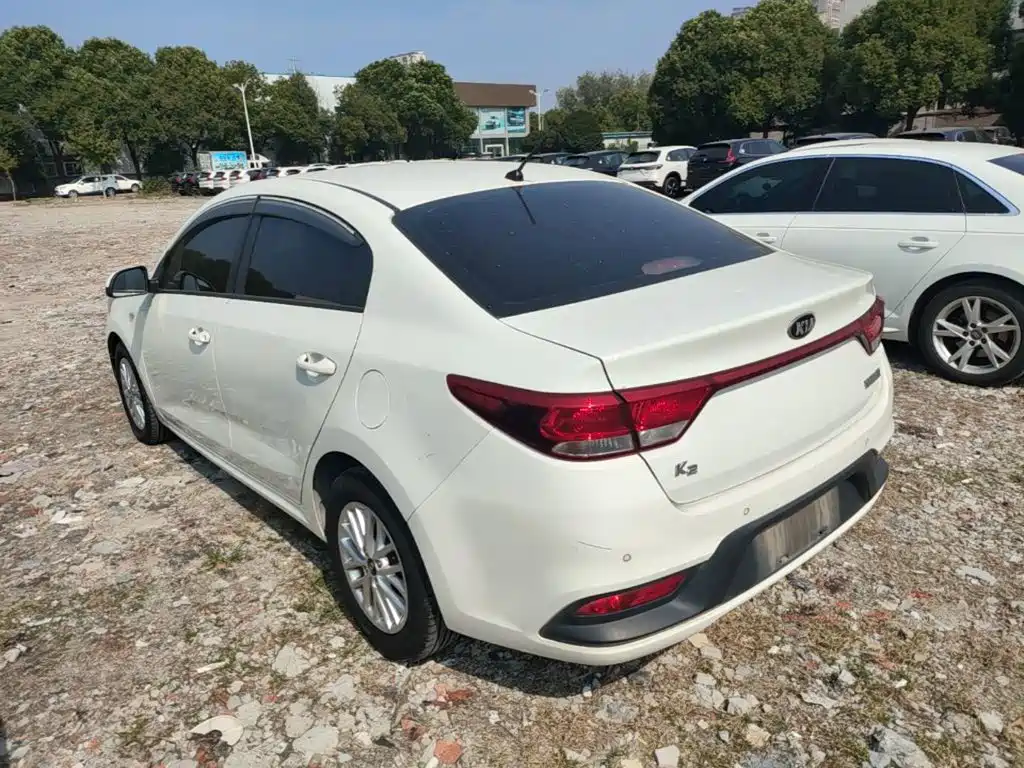 Kia K2 — миниатюра 5