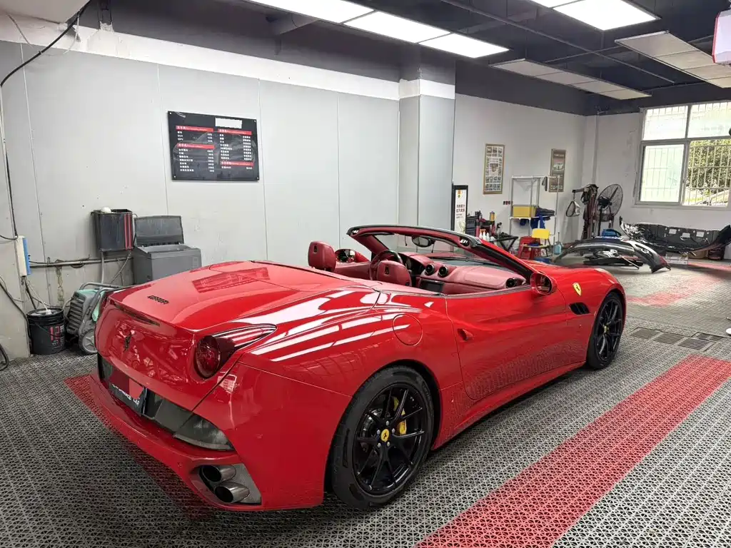 Ferrari California T — миниатюра 14