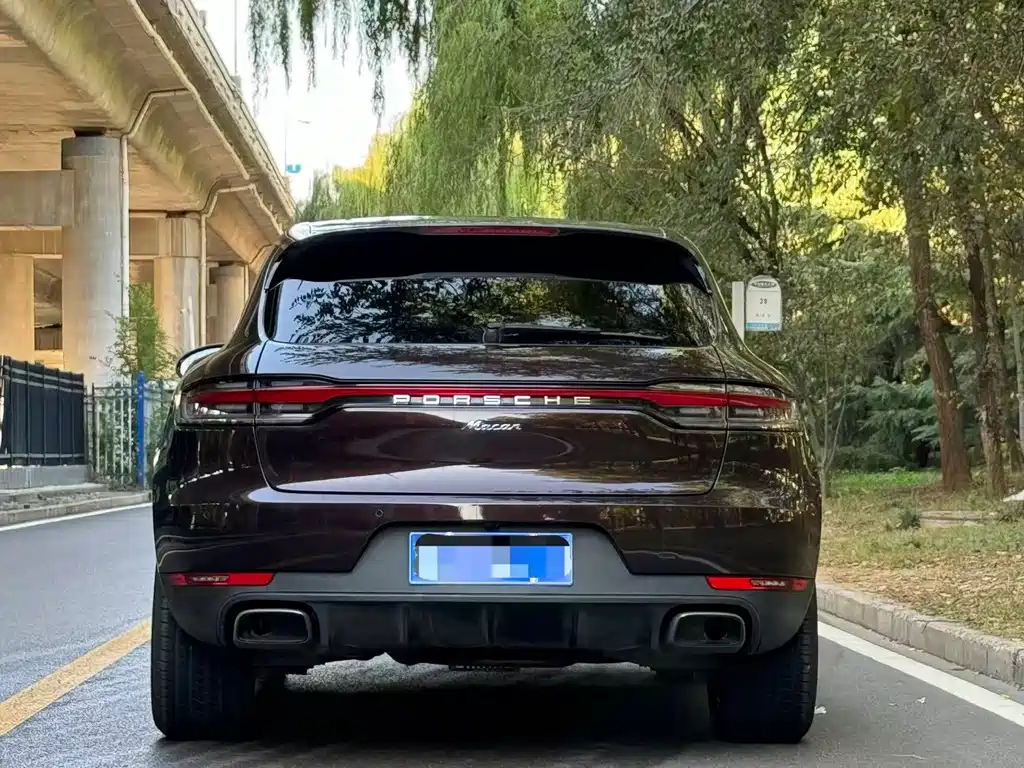 Porsche Macan — миниатюра 14