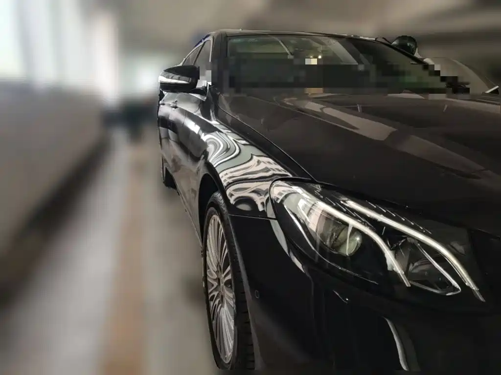 Mercedes-Benz E-Class — миниатюра 24