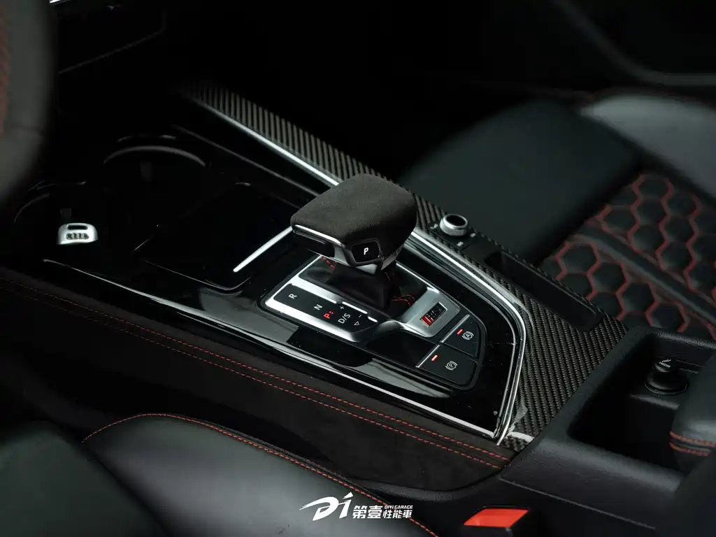 Audi RS 4 — миниатюра 8