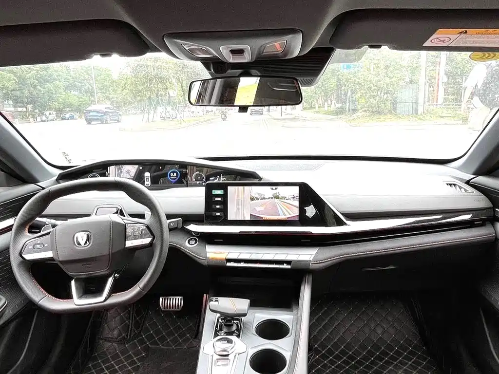 Changan UNI-V 2024 1.5T Luxury