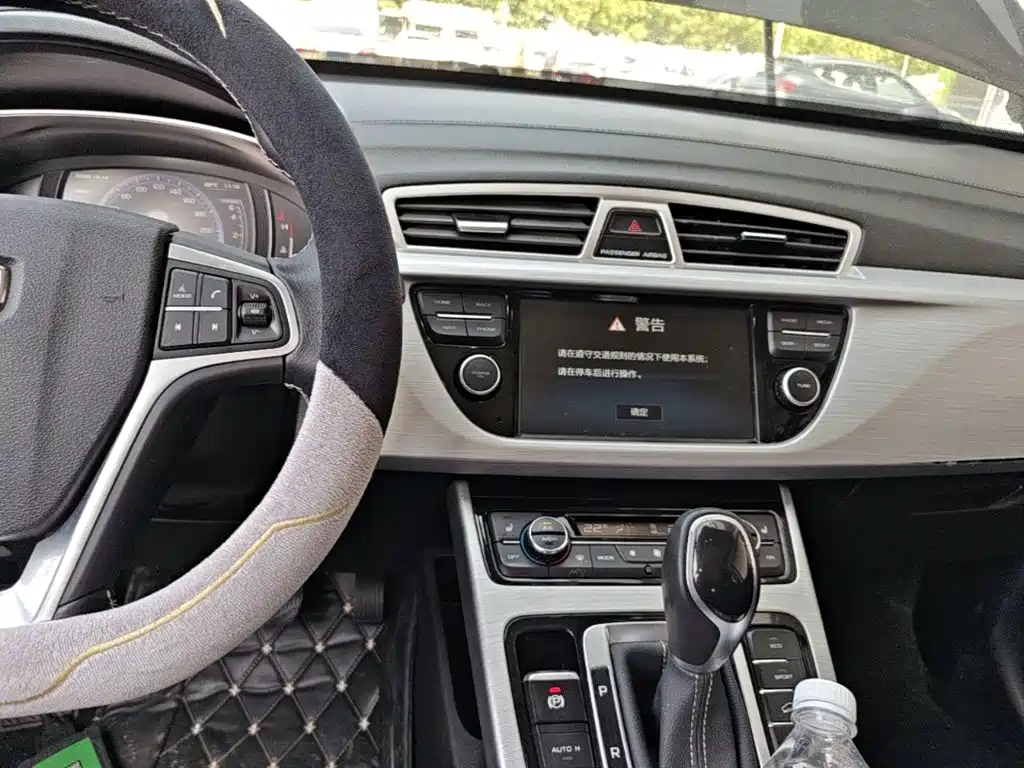 Geely Boyue — миниатюра 13