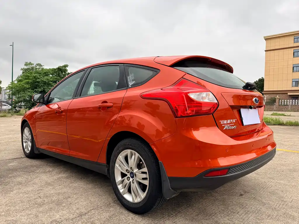 Ford Focus 2012 1.6L AT Comfort