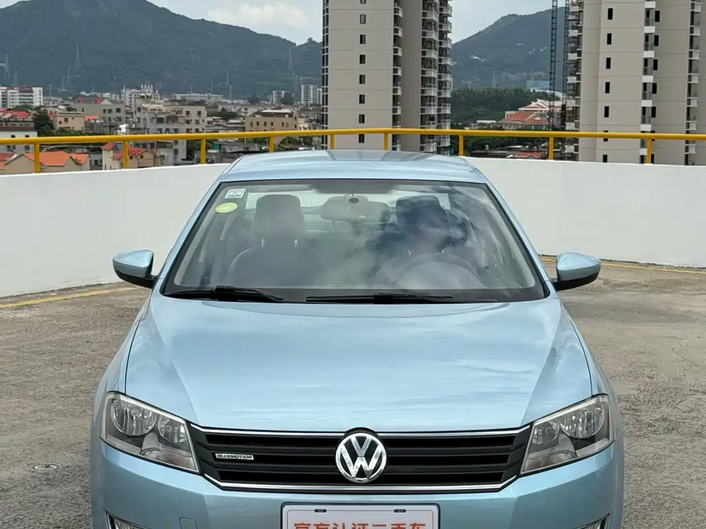 Volkswagen Lavida — миниатюра 2