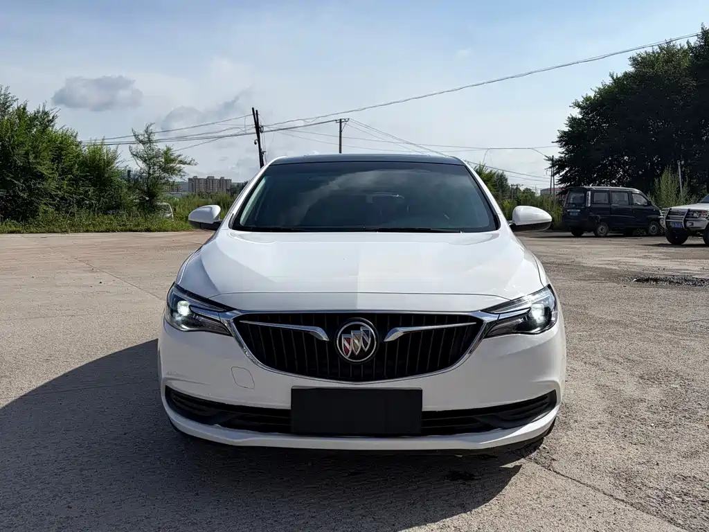 Buick Excelle — миниатюра 2
