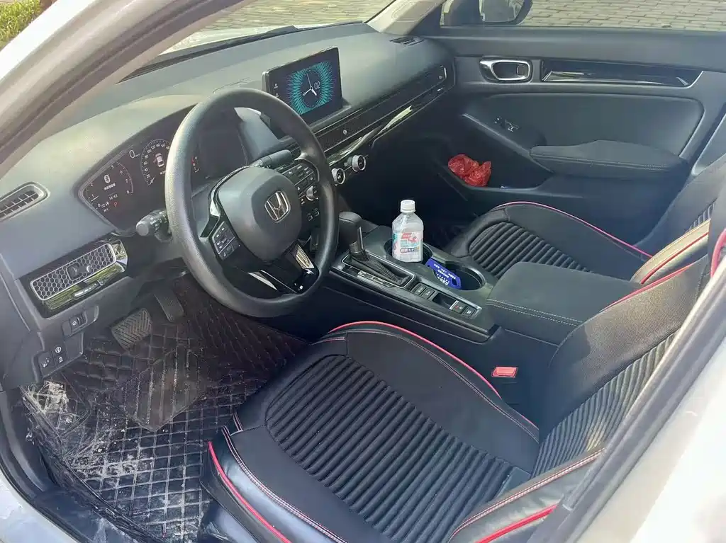 Honda Civic — миниатюра 4