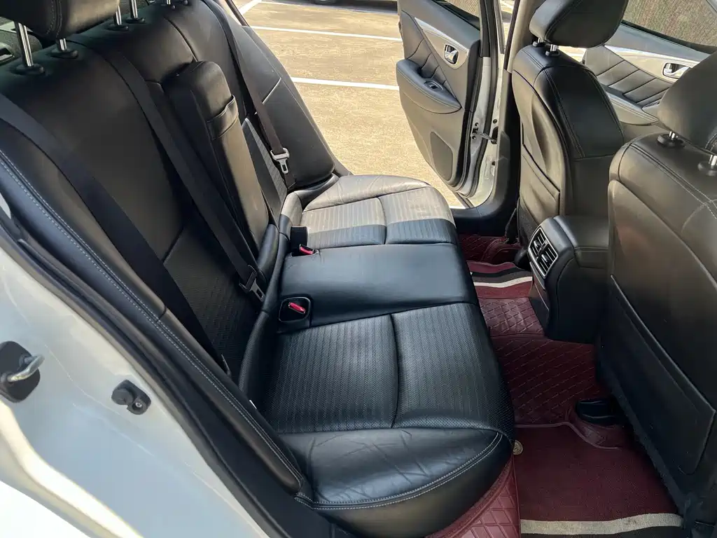 Infiniti Q50 — миниатюра 11