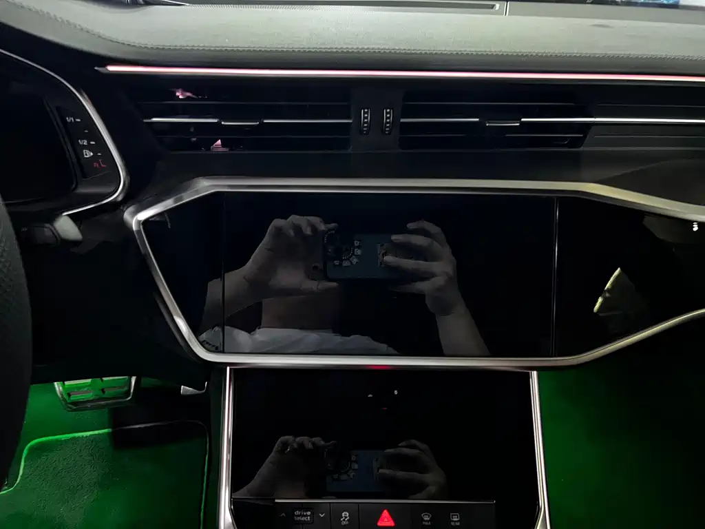 Audi A7L — миниатюра 10