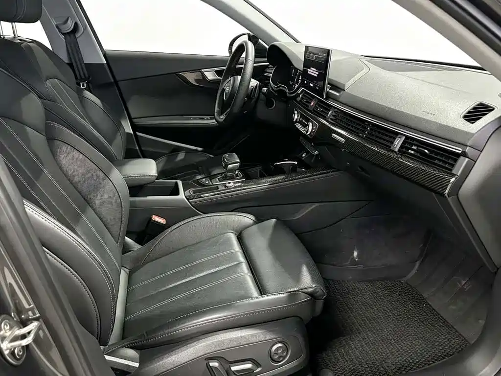 Audi A4L — миниатюра 10