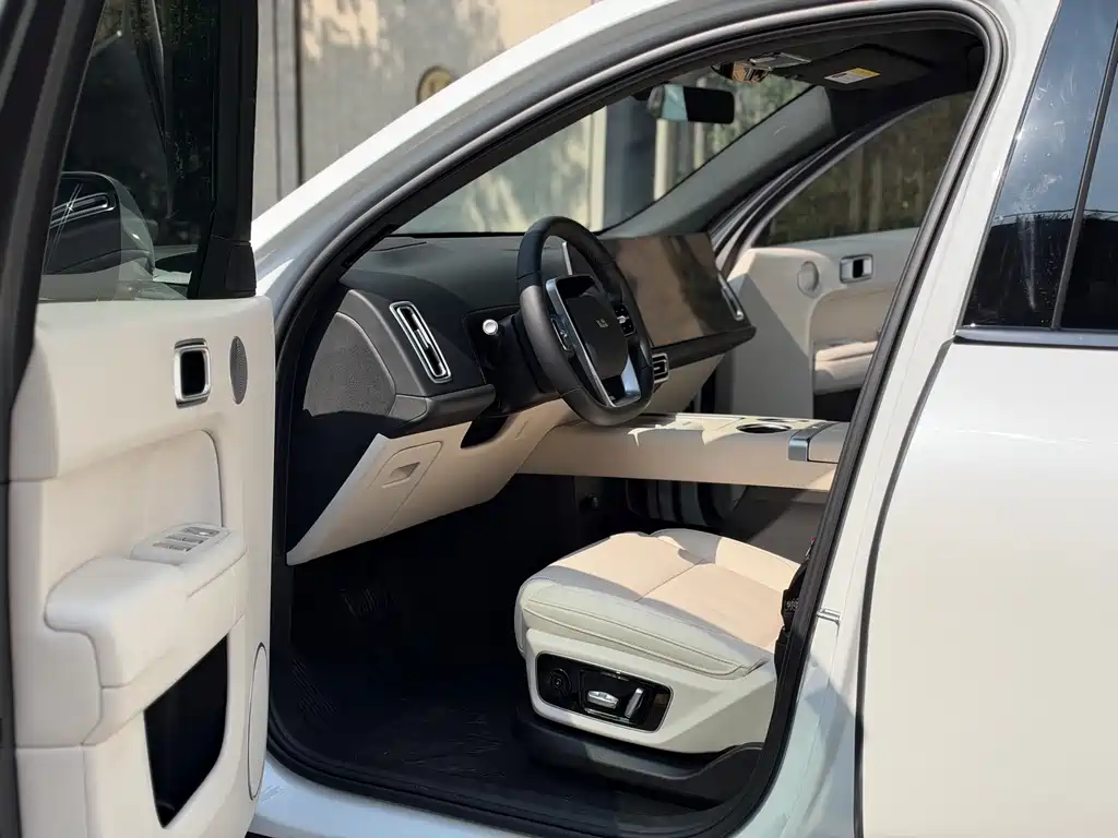 Li Auto Li L7 — миниатюра 4