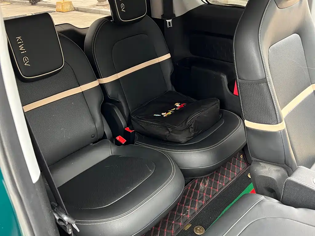 Baojun KiWi EV — миниатюра 10