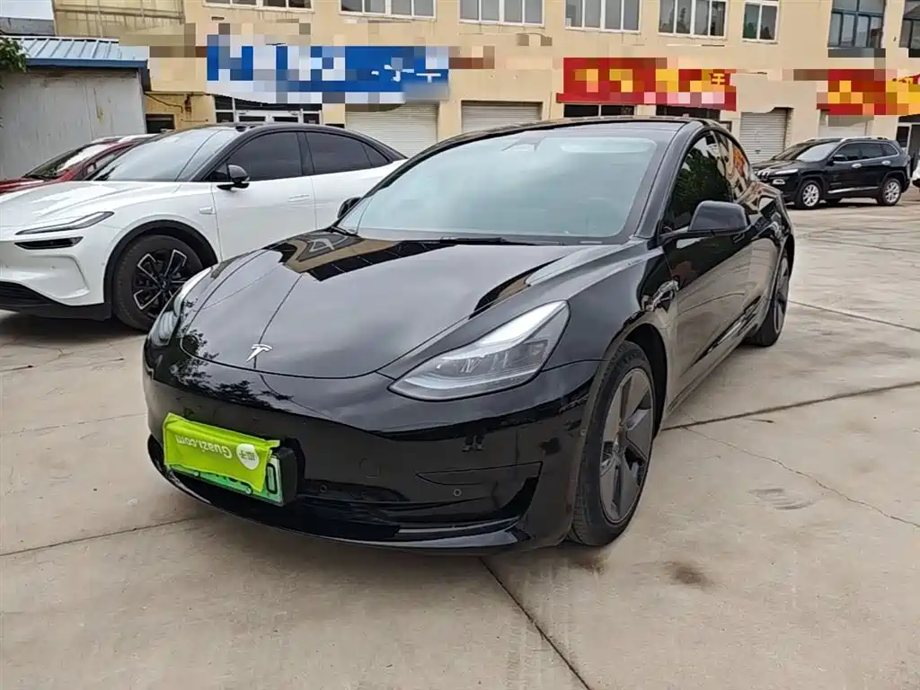 Tesla Model 3 2023