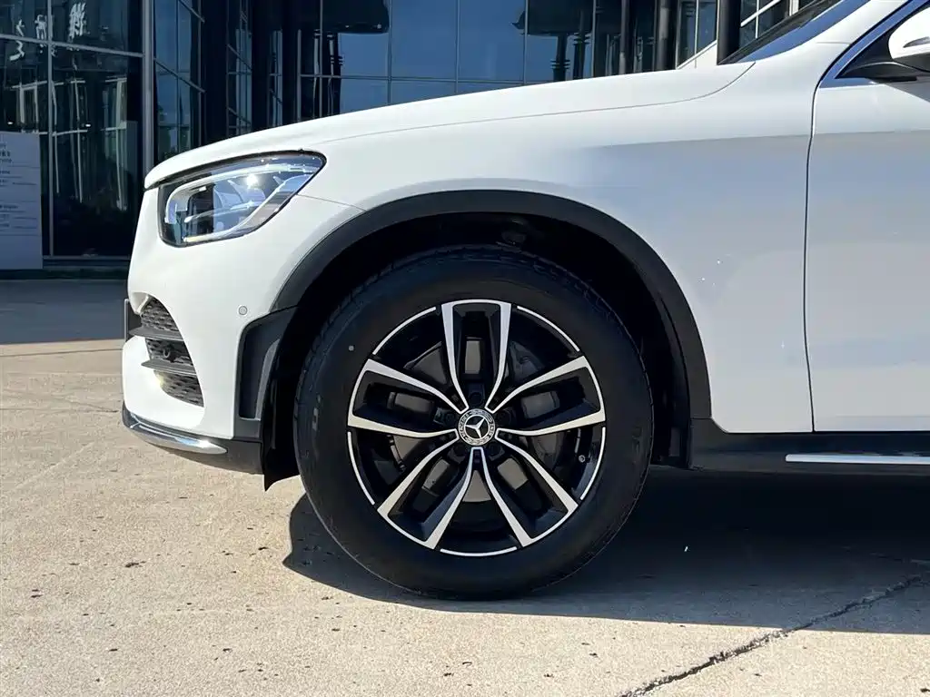 Mercedes-Benz GLC — миниатюра 7